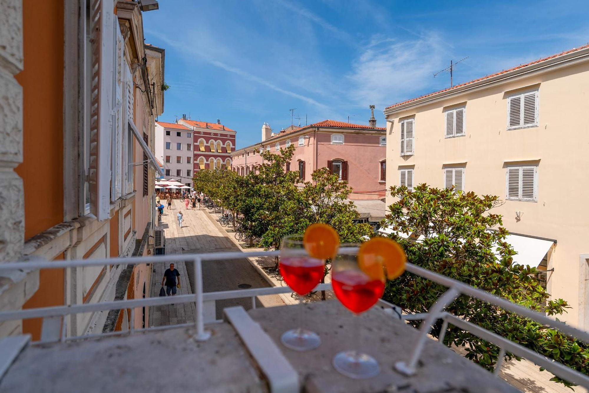 Romeo And Juliet Apartment With Balcony And Sea View Πόρετς Εξωτερικό φωτογραφία